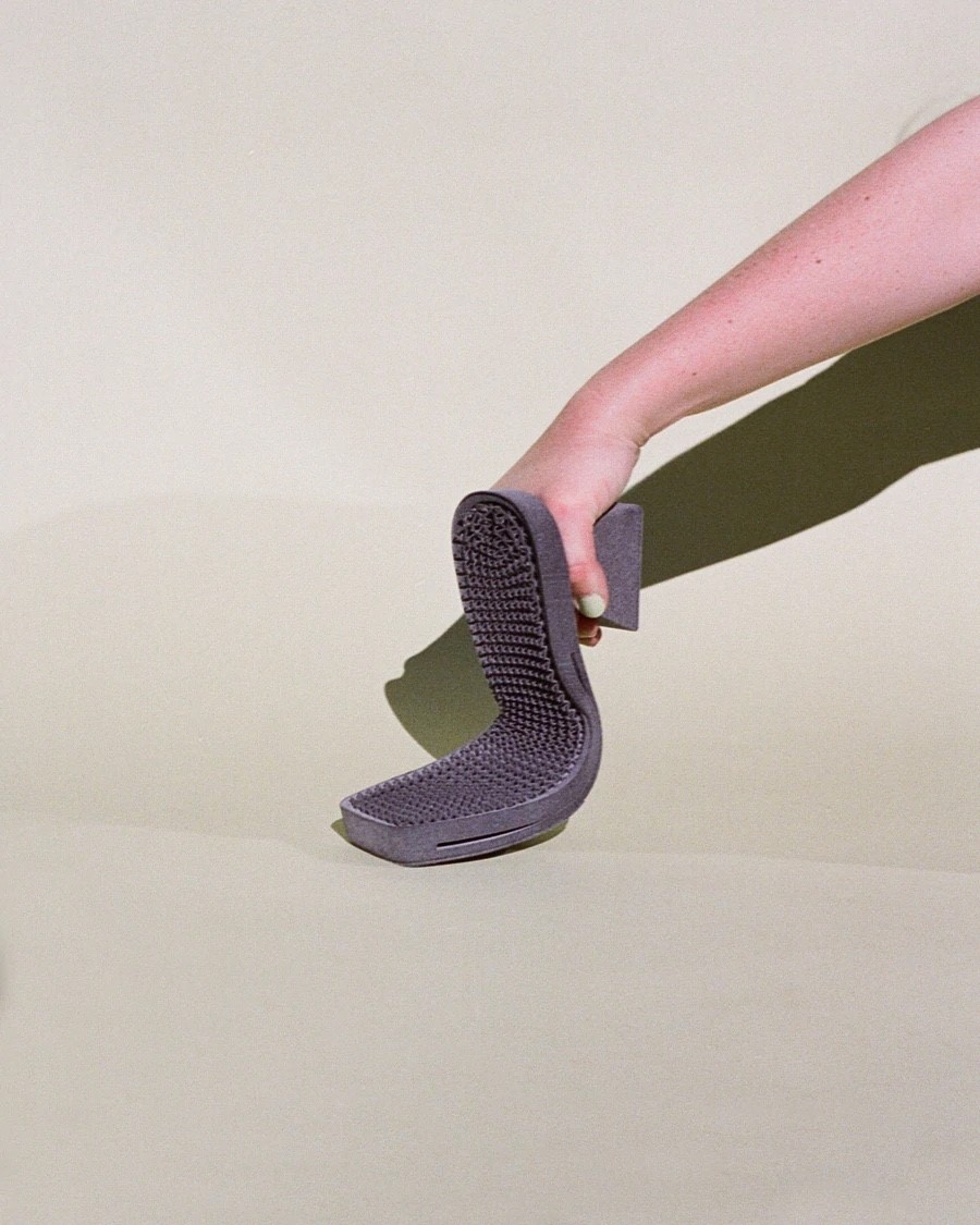 耶鲁大学报告：3D打印鞋减少48%的污染！超环保松鼠贝贝3D打印童鞋惊艳问世！